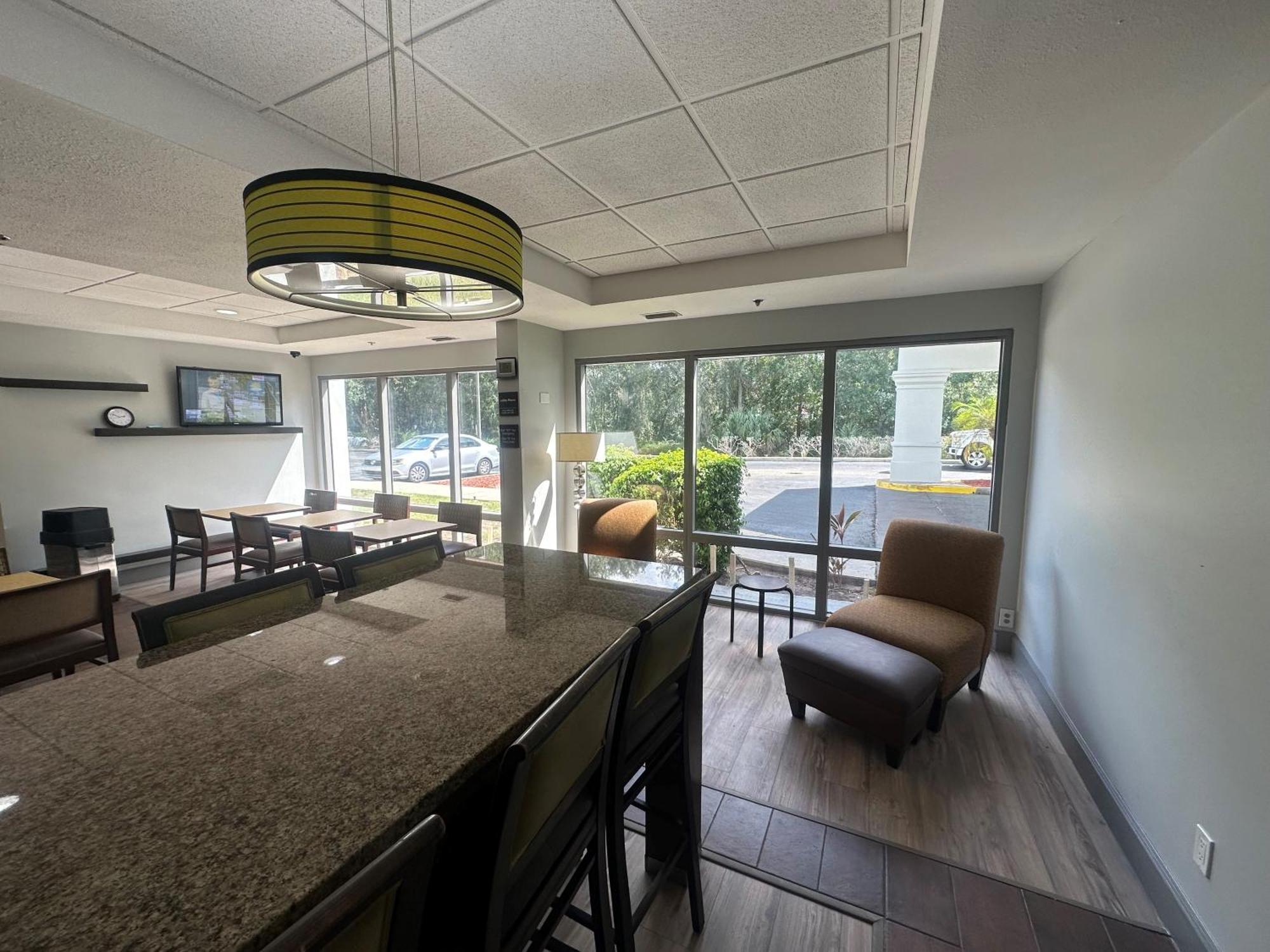 Spark By Hilton Tampa Brandon Heartland ภายนอก รูปภาพ
