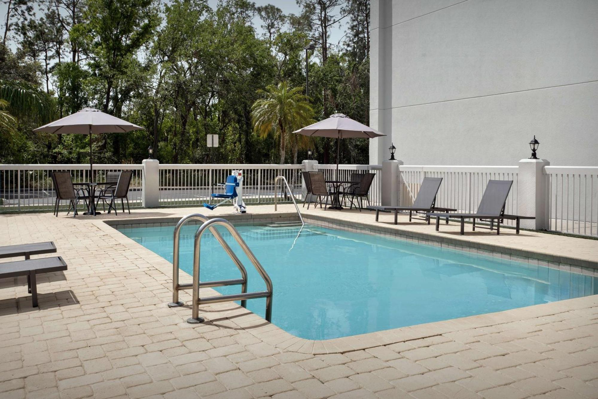 Spark By Hilton Tampa Brandon Heartland ภายนอก รูปภาพ