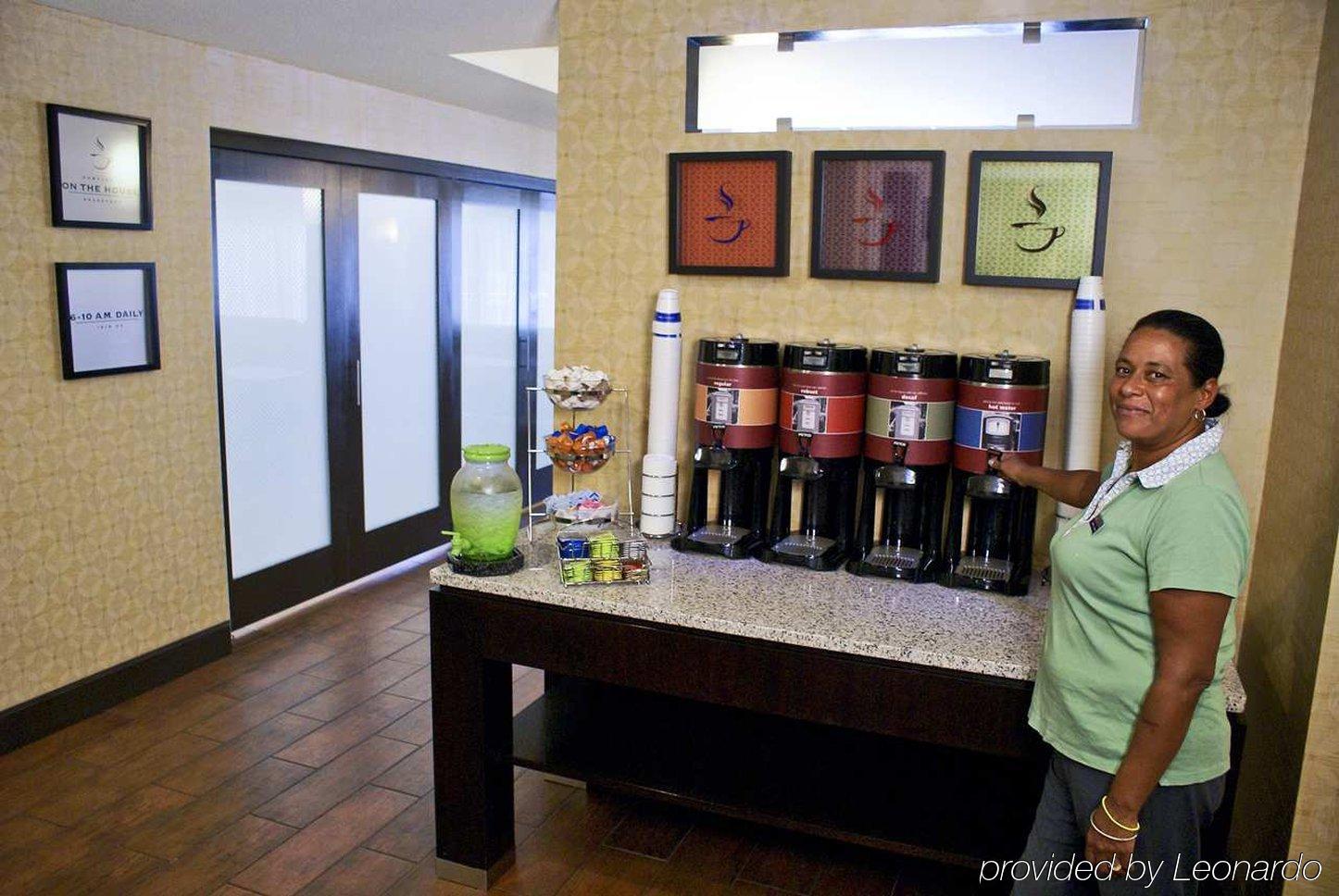 Spark By Hilton Tampa Brandon Heartland ร้านอาหาร รูปภาพ