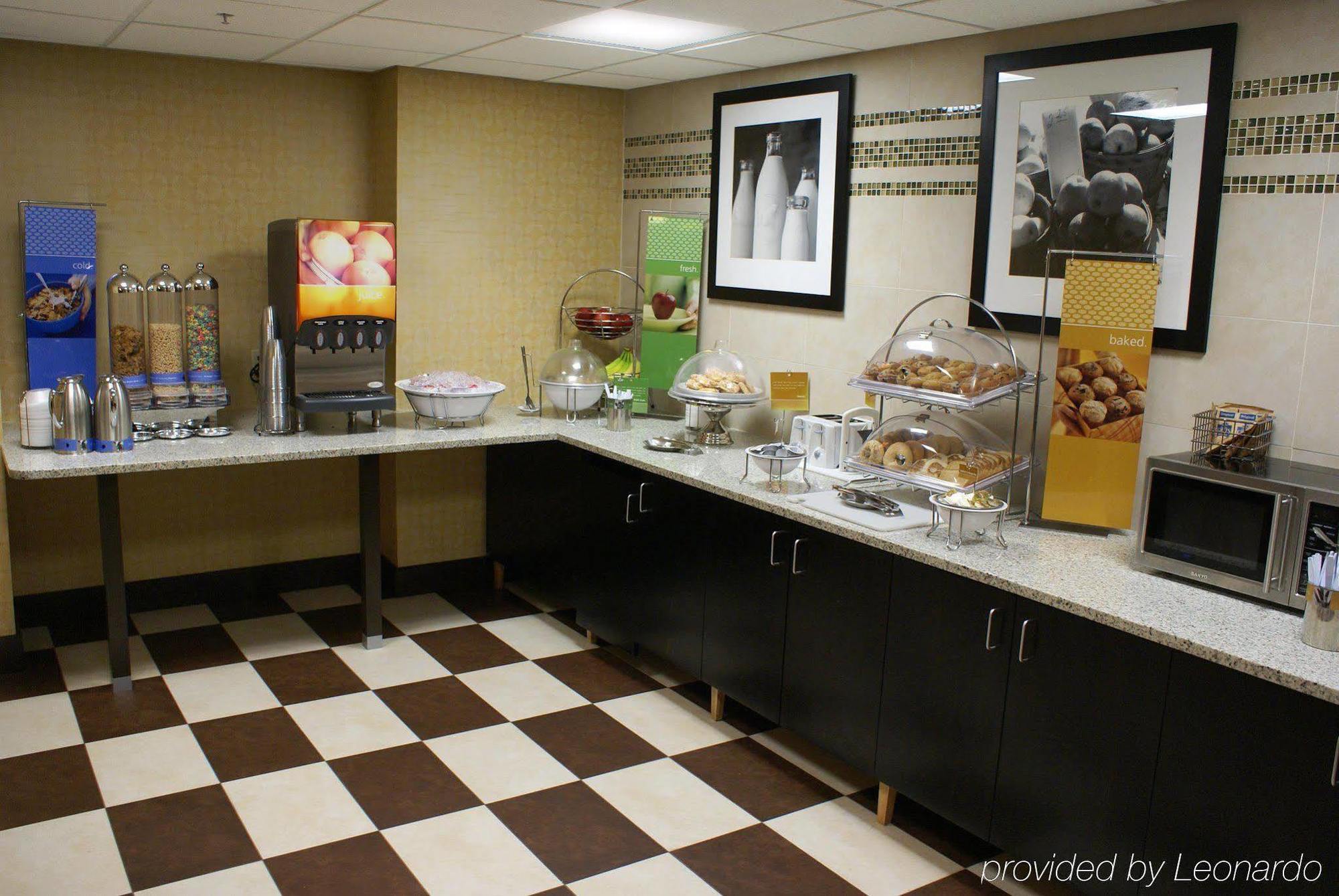 Spark By Hilton Tampa Brandon Heartland ร้านอาหาร รูปภาพ